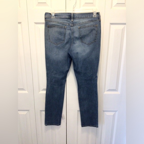 Old Navy Womens Medium Wash Distressed Mid Rise Flirt Skinny Jeans Size 10 - Picture 5 of 7